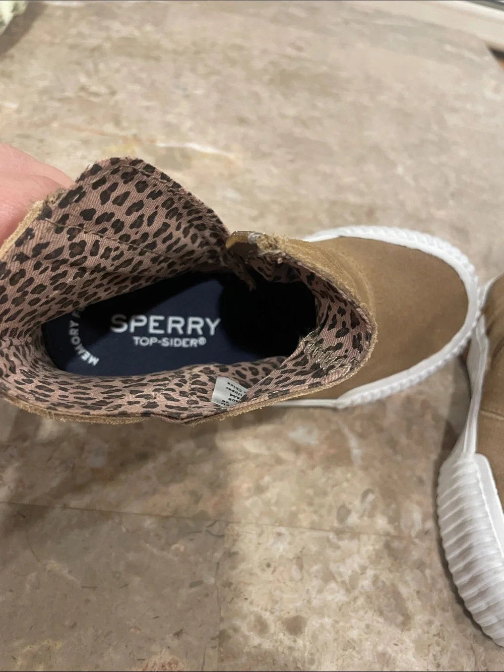 Sperry suede ankle